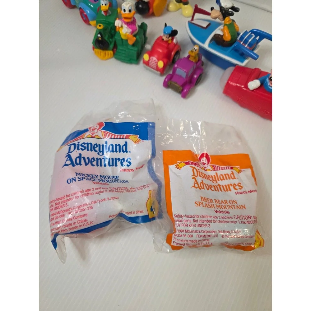 1994 McDonalds Disneyland Adventures‎ Toy Lot Mickey Donald vintage bundle